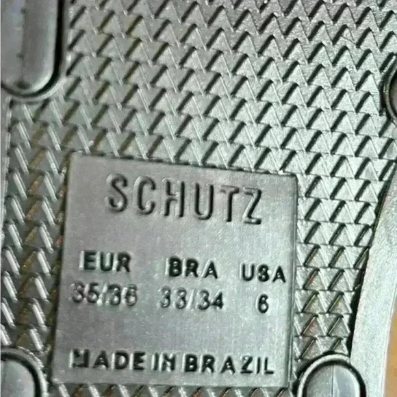 Schutz NWOT  Slide Lizzie Jelly Sandals in Black Brand New. Size 6 - Picture 3 of 3